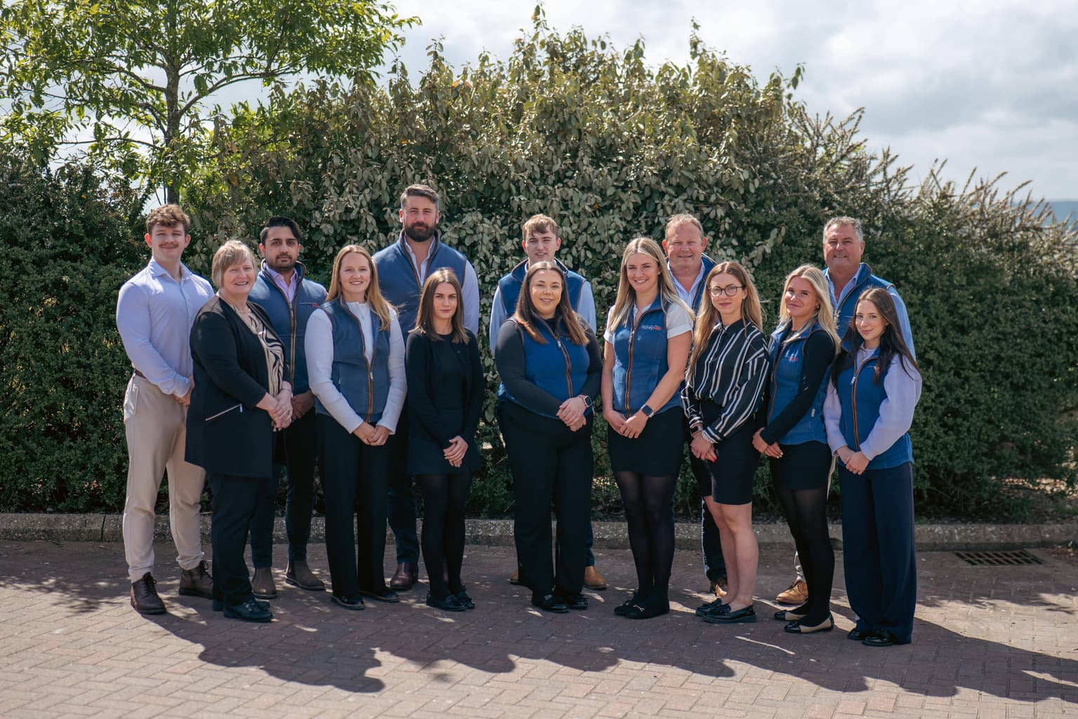 Team photo of MoneyWeb
